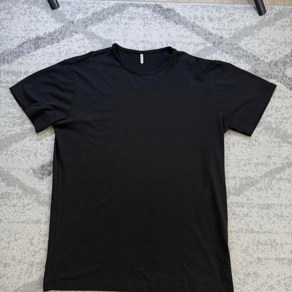Alphalete blank tee shirt black size medium
